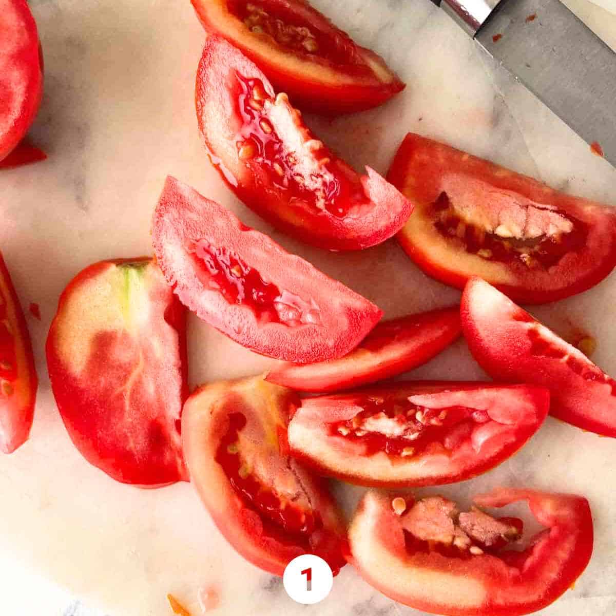 cut tomatoes into slices