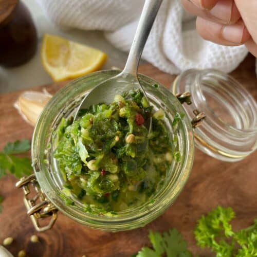 Schug Sauce (Middle Eastern Hot Sauce) - CookinUpLife