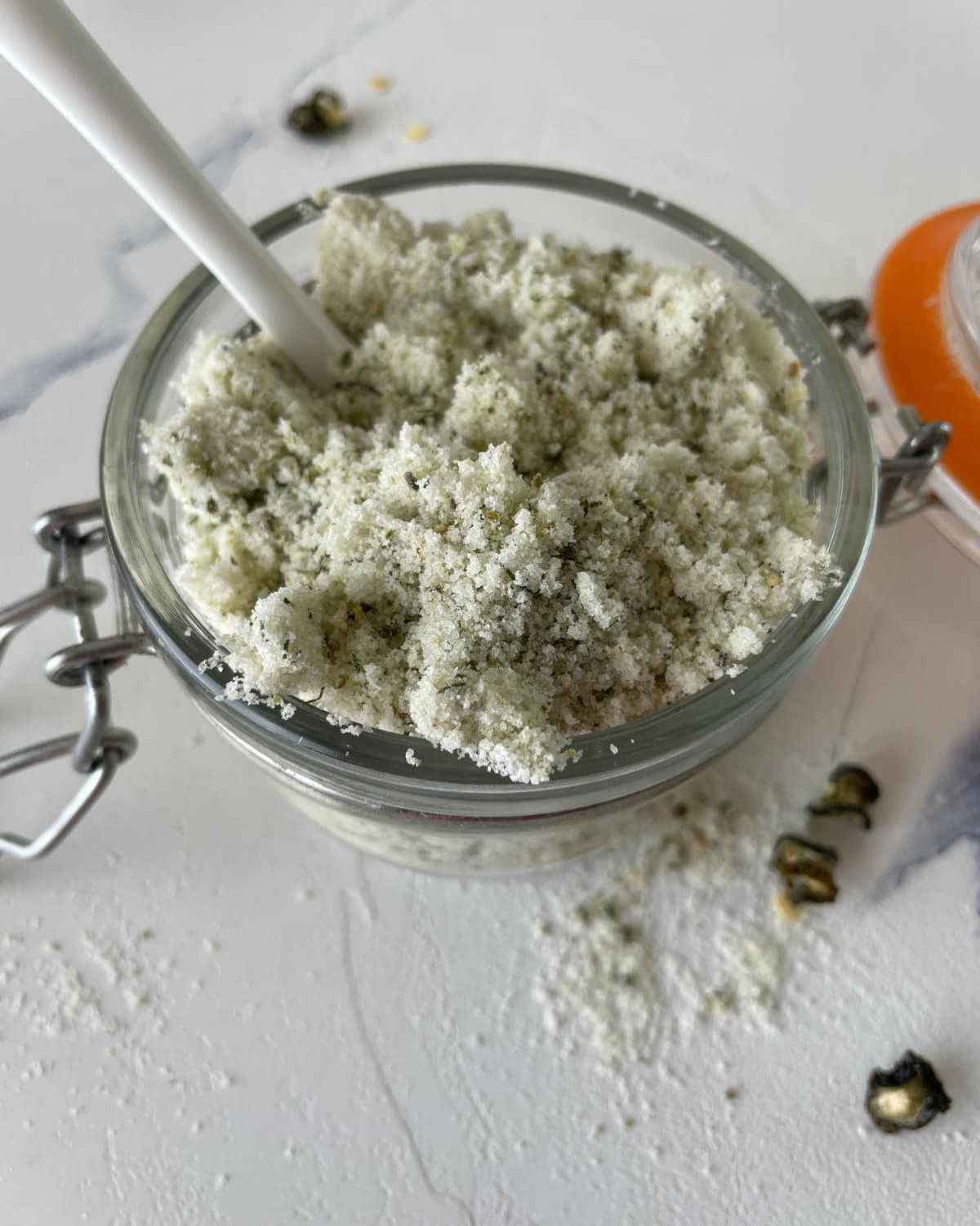 zoom in image of Jalapeno Salt in a jar