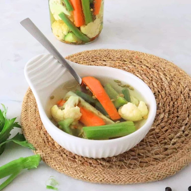 Persian Torshi (Torshi Makhloot)