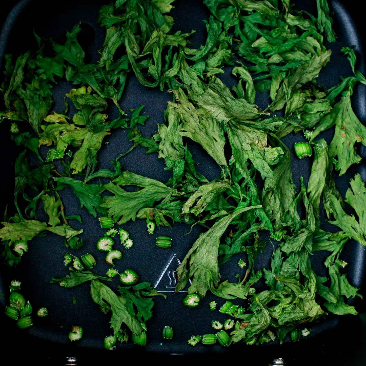 Air fry for 5-8 mins